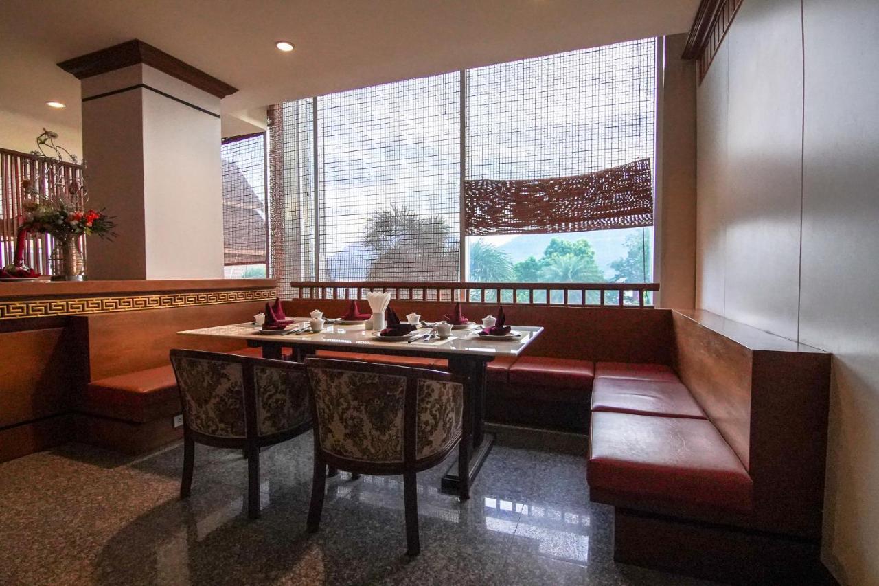 Arawan Riverside Hotel Pakse Εξωτερικό φωτογραφία